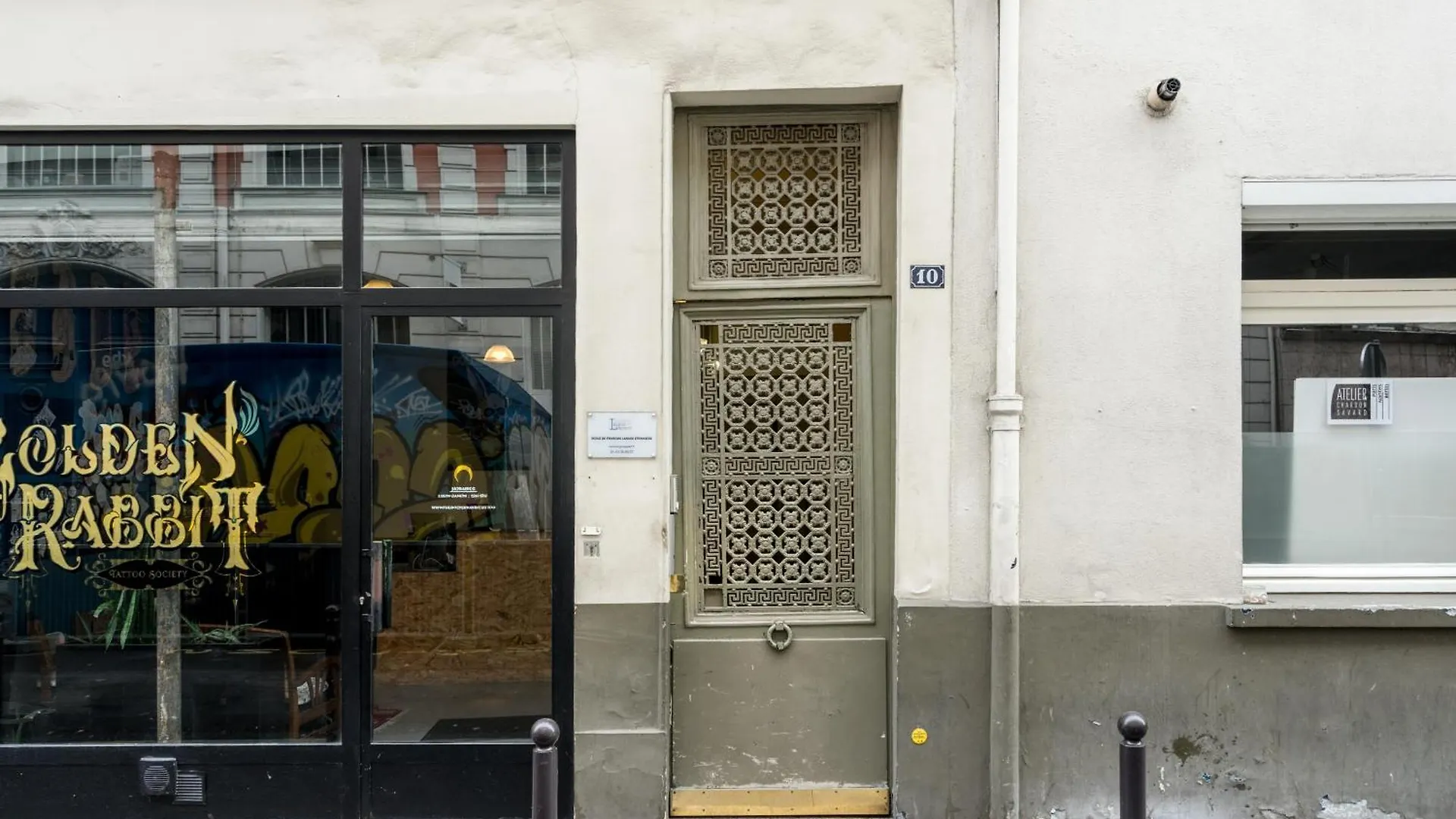 Elegant And Modern Parisian Charm Apartment Paris